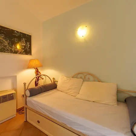 Fragola Apartment *